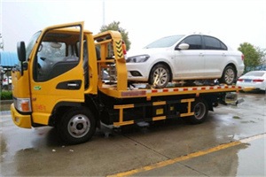 巴林右旗附近拖车救援24小时服务热线