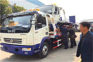 巴林右旗汽车道路救援拖车价格